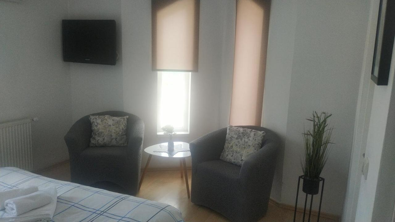 Bavaria Haus Oradea Zewnętrze zdjęcie